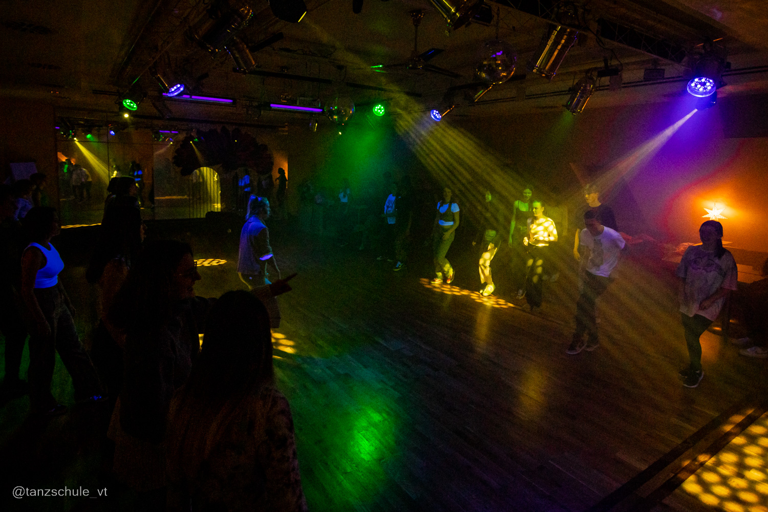 20221217 Vollrath Tanzparty 6790